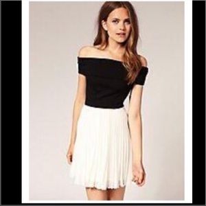 NWT ASOS BLACK IVORY OFF SHOULDER MINI DRESS SZ 6